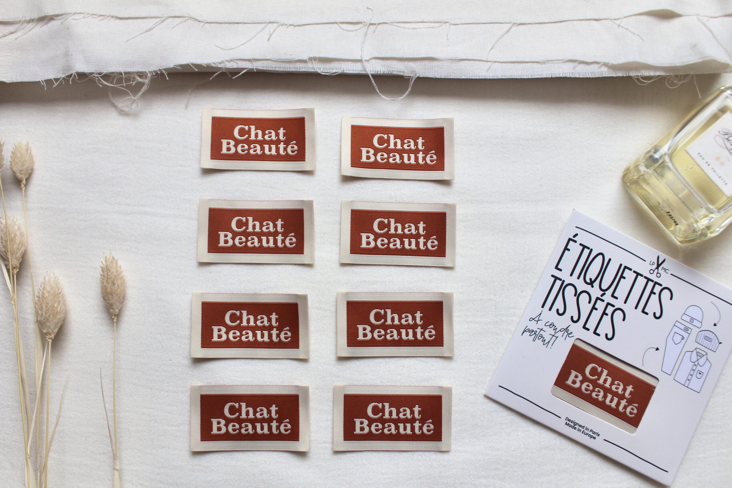 La Petite Maison Couture Chat Beauté x8 étiquette tissée rouille