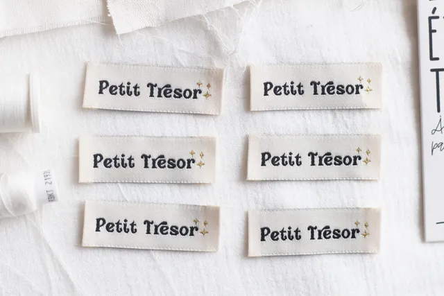 La Petite Maison Couture Petit Trésor étiquettes à coudre noires x6