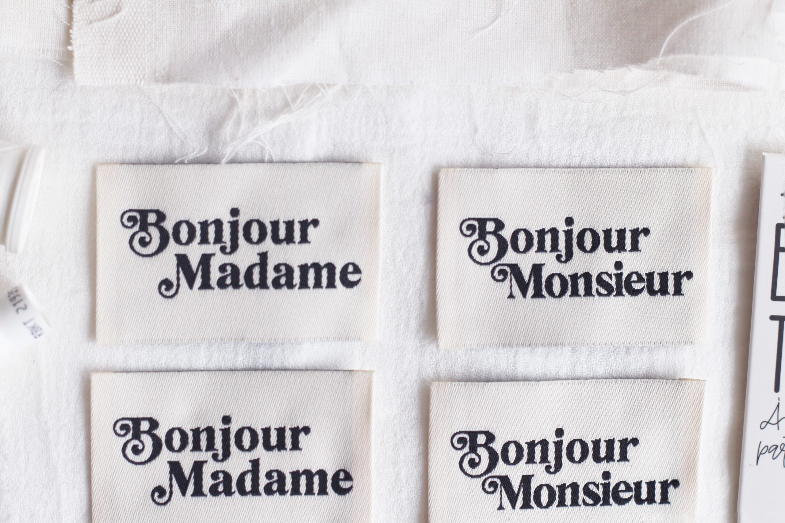 La Petite Maison Couture Bonjour Mme Mr Noir étiquette à coudre x6 écru