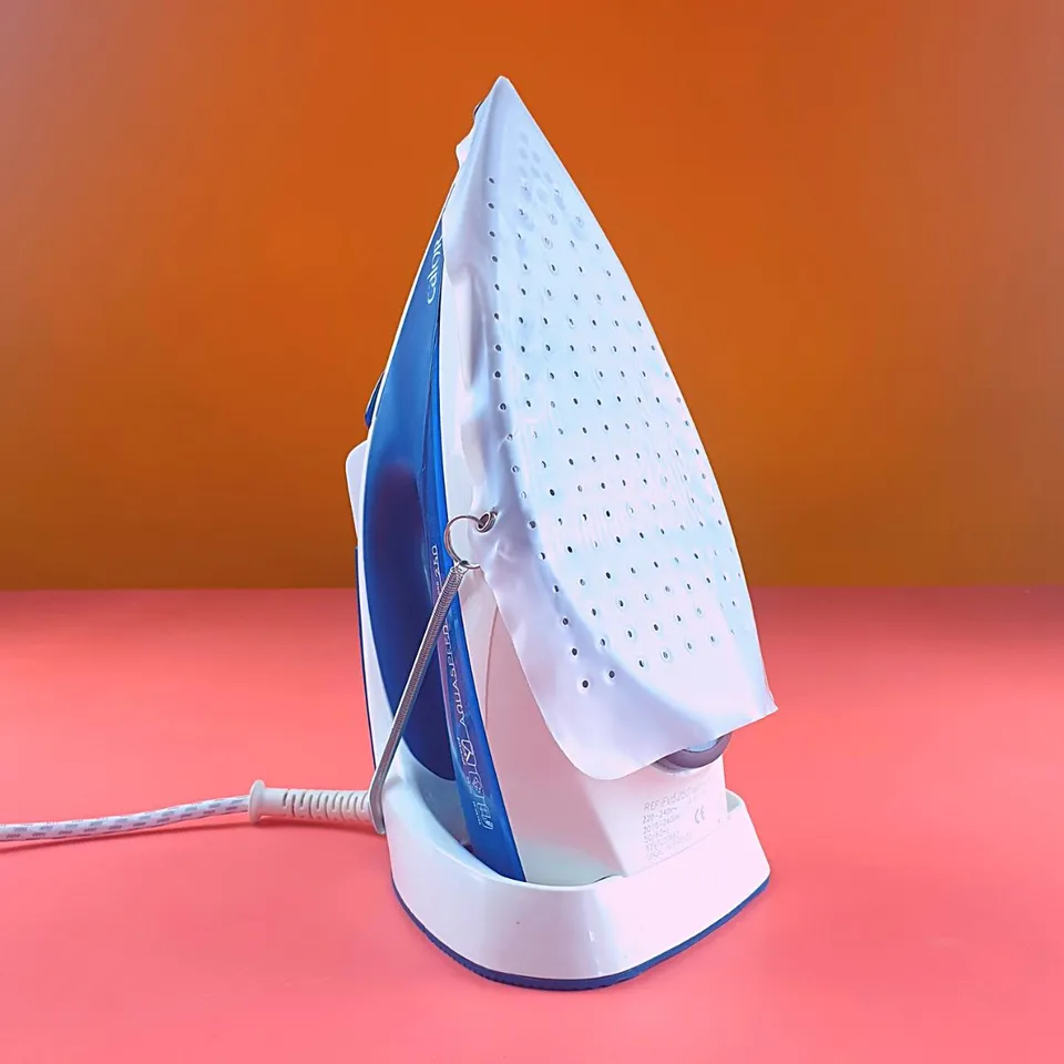 Bohin Entretien textile semelle fer à repasser silicone 24,5 cm