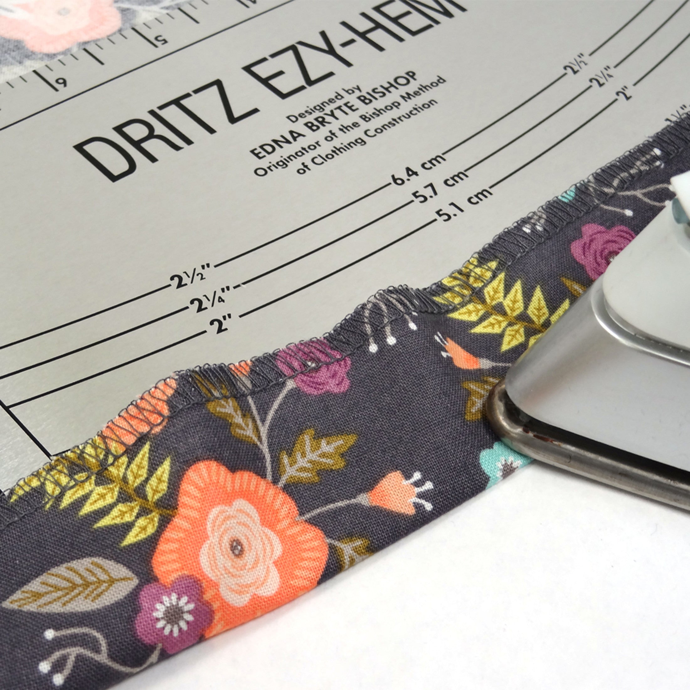 Dritz 617 jauge ourlet Ezy Hem courbes et angles