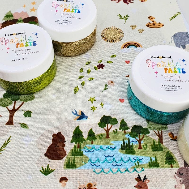 Jennifer Long Sew a Story Created with Love pochoir 15 cm