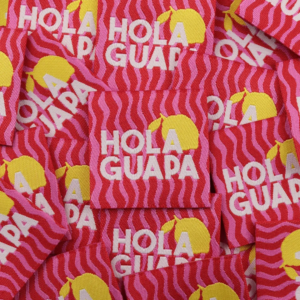 Bohin Étiquettes à coudre Hola guapa tissée 3,5 cm