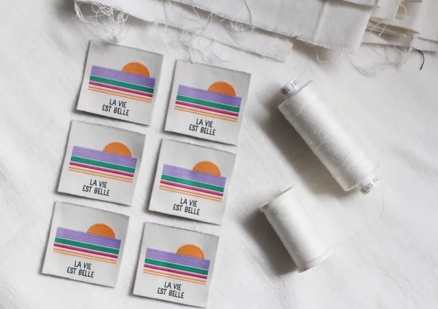 La Petite Maison Couture La vie est belle 2 étiquettes tissées x6