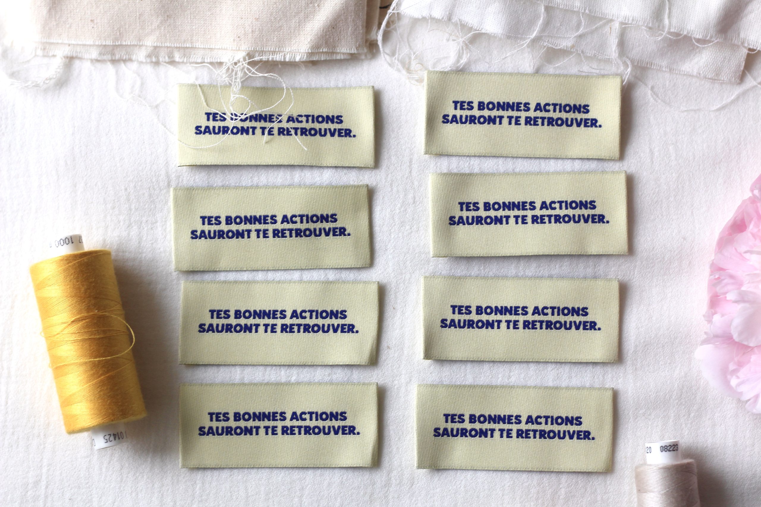 La Petite Maison Couture Tes bonnes actions étiquettes à coudre jaunes x8