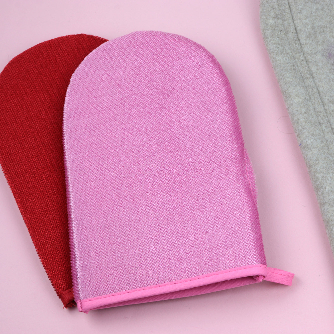 Bohin Accessoires entretien textile gant velours 26x14 cm