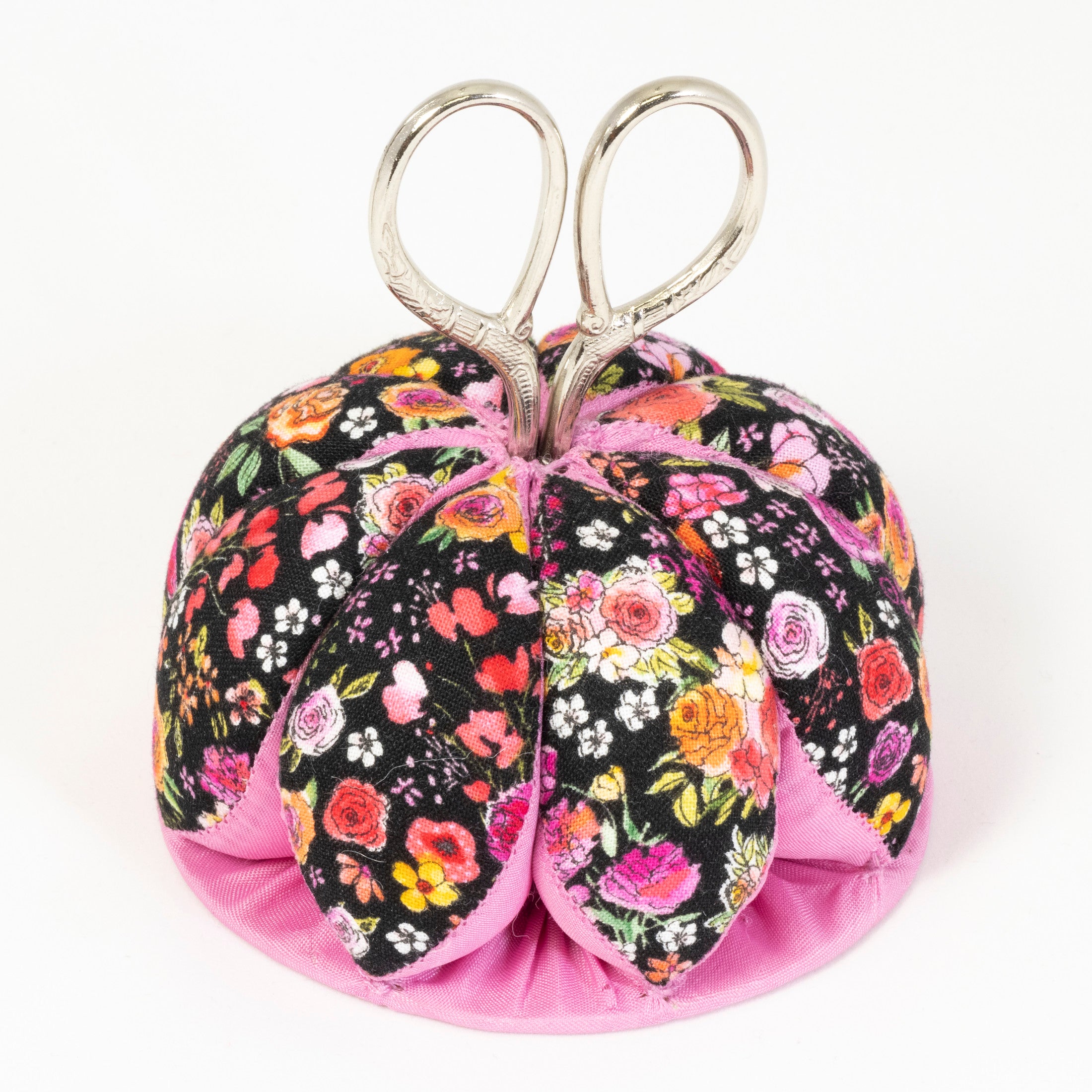 Dritz Pins Accessories pelote à épingles noir floral avec ciseaux