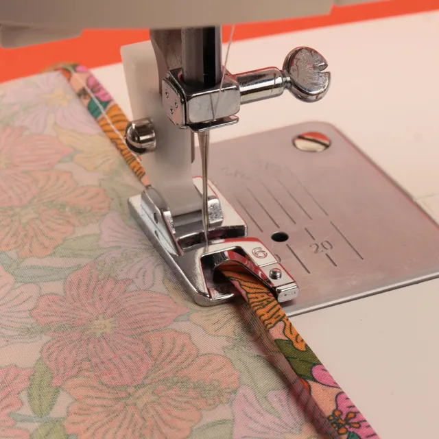 Bohin pied de biche ourleur 3 mm tissu fin