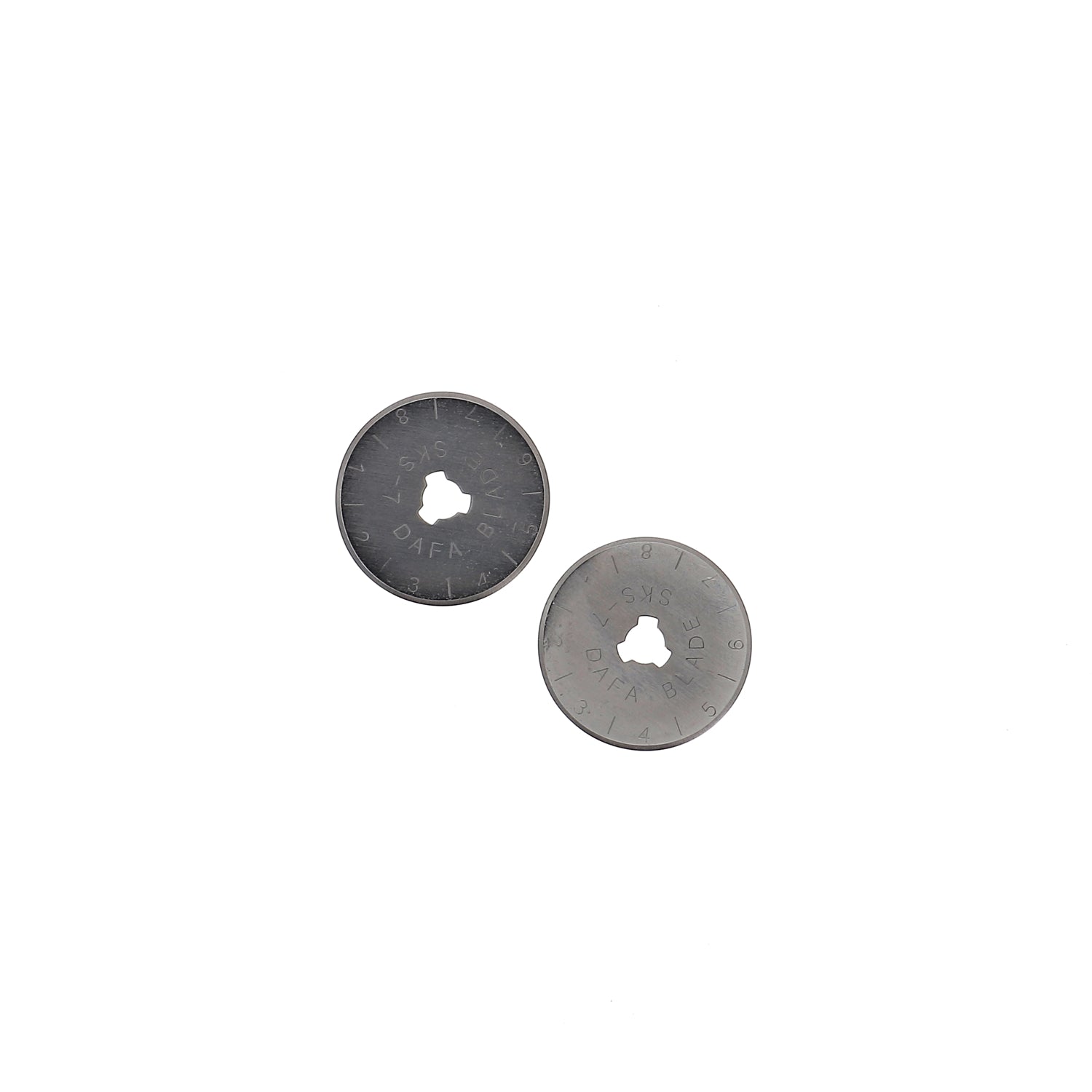 Bohin Coupe Lame cutter rotatif 28 mm + rechange acier