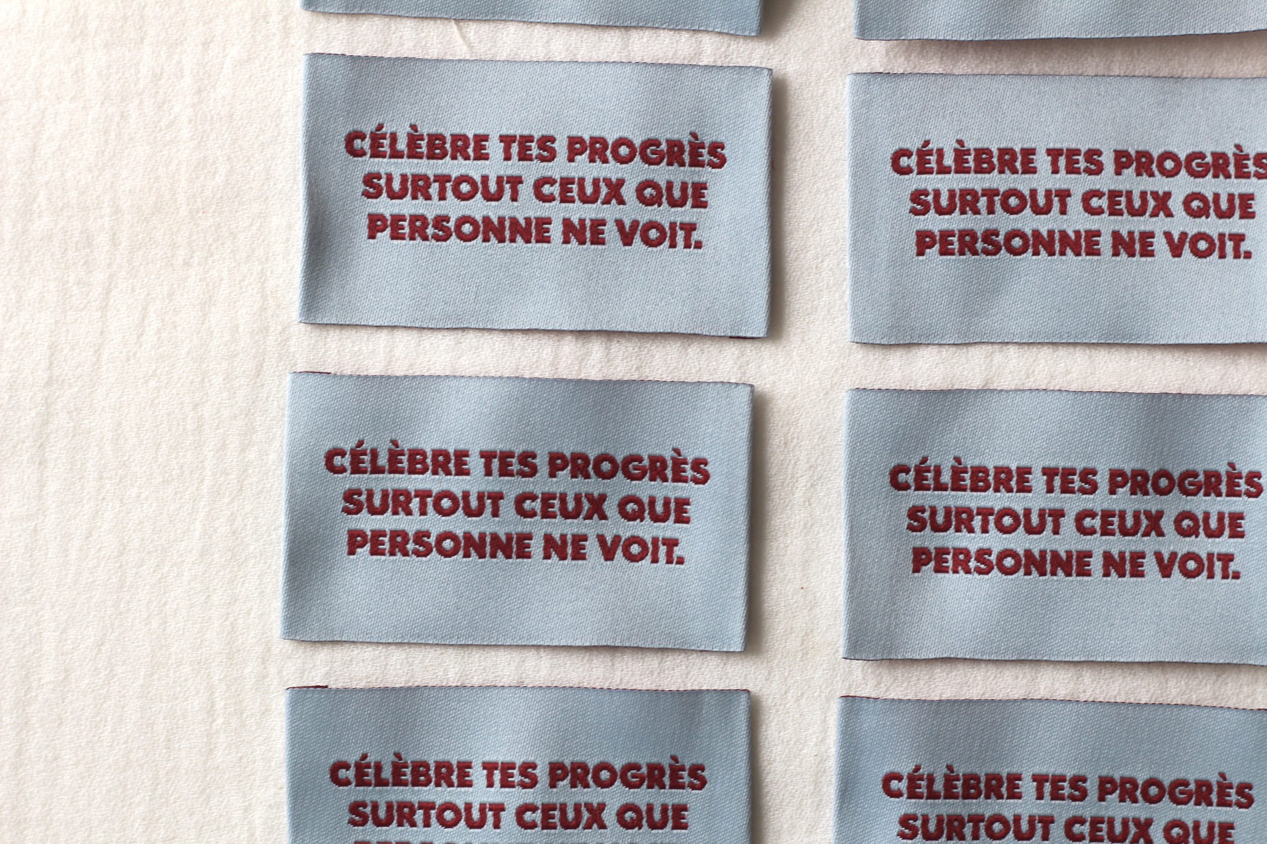 La Petite Maison Couture Célèbre tes victoires étiquette à coudre x8 bleu