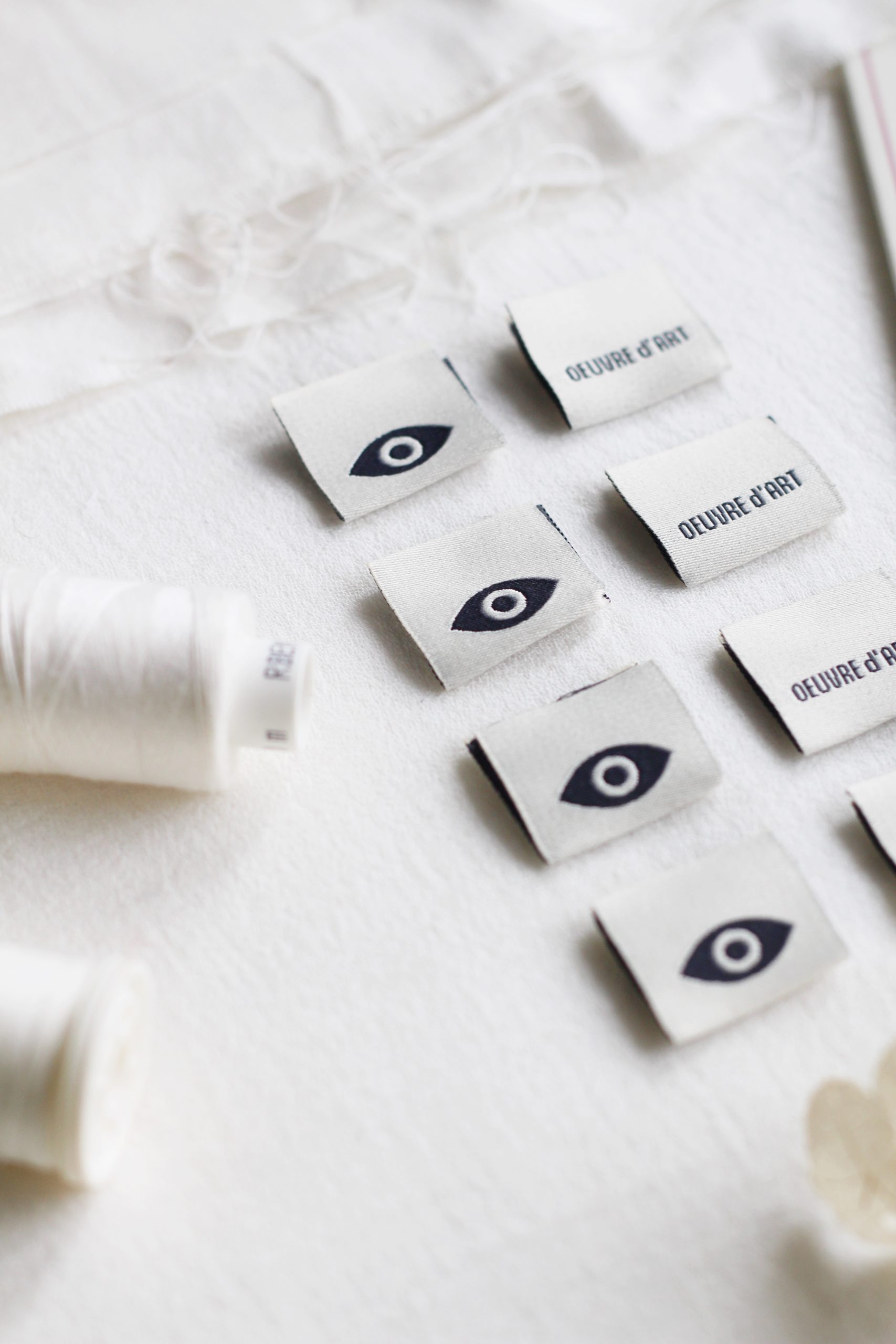 La Petite Maison Couture OEIL D’ART étiquettes à coudre N&B x8