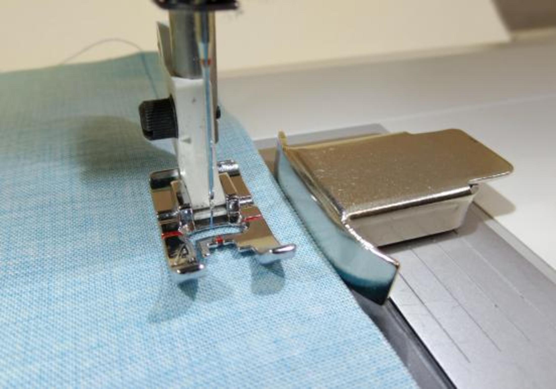 Dritz Marking & Measuring 626 guide couture aimanté nickel