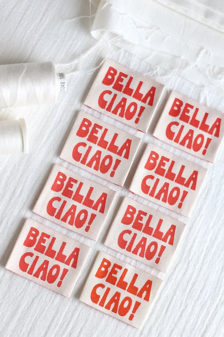 La Petite Maison Couture Bella Ciao étiquettes tissées x8 orange